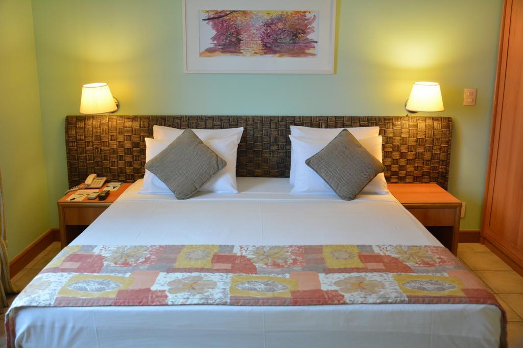 فندق Wyndham Garden ماناوس الغرفة الصورة