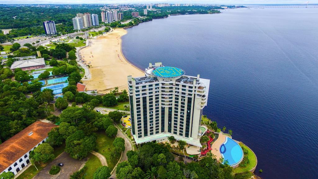 فندق Wyndham Garden ماناوس المظهر الخارجي الصورة