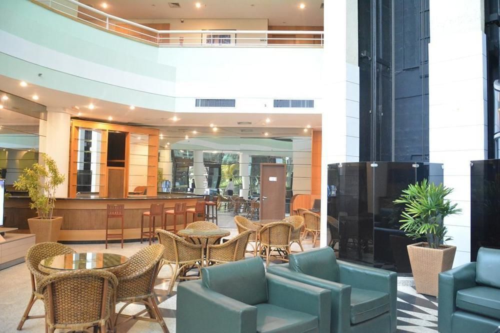 فندق Wyndham Garden ماناوس المظهر الخارجي الصورة
