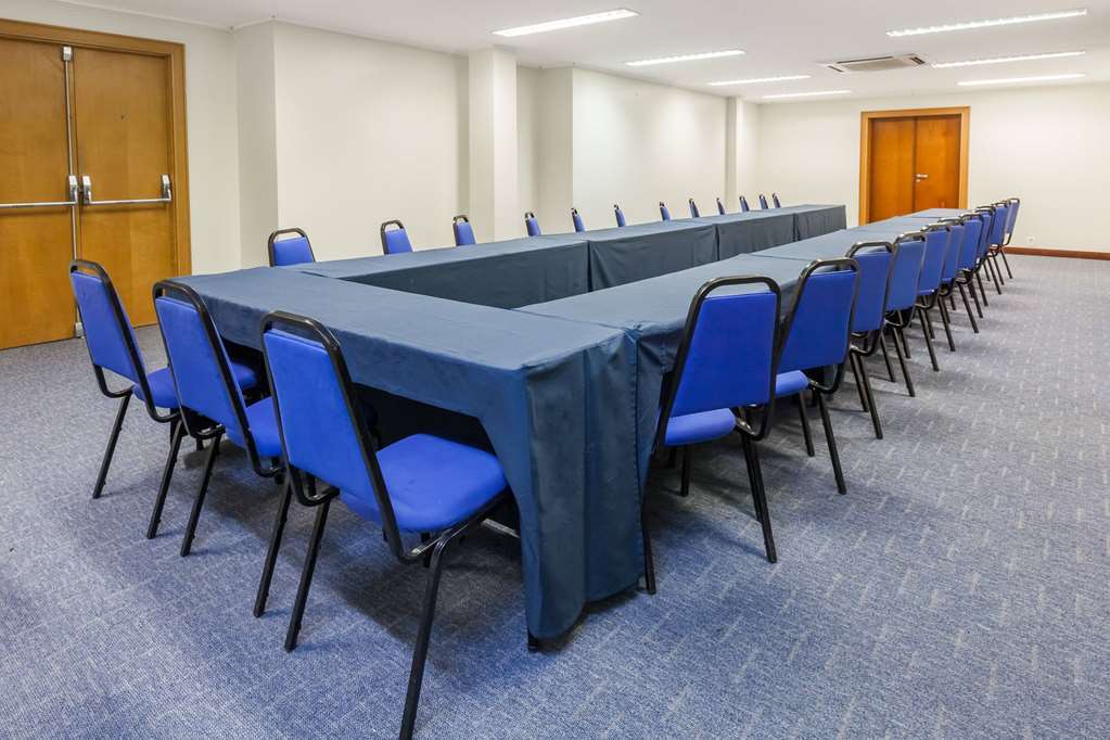 فندق Wyndham Garden ماناوس المرافق الصورة